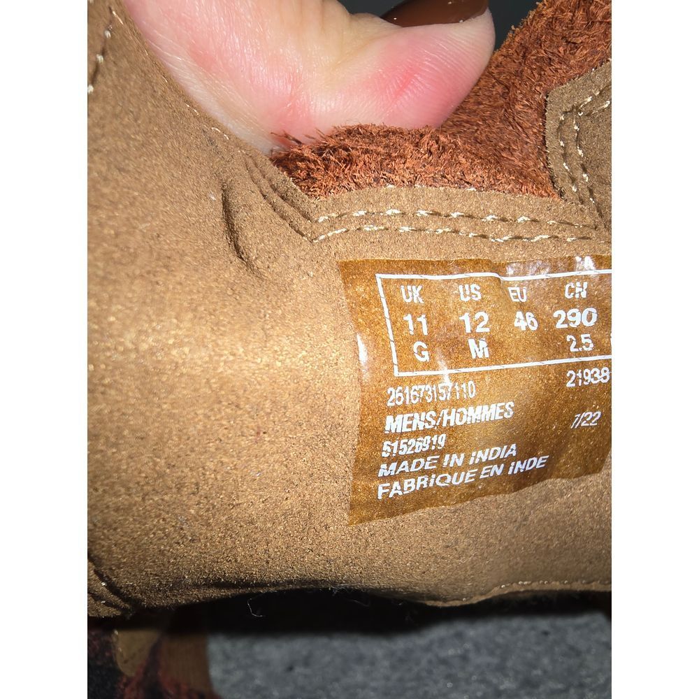 Clarks Tan Suede Men's Boots - Picture 3 of 7